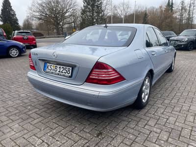 Mercedes-Benz S 320 Leder Navi Xenon SHD E-Sitze Softclose — slika 12