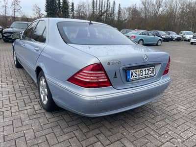 Mercedes-Benz S 320 Leder Navi Xenon SHD E-Sitze Softclose — slika 13
