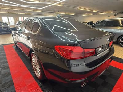 BMW 520 5 Limousine 520 d/Navi/LED/Kamera/Totw/TOP — slika 10