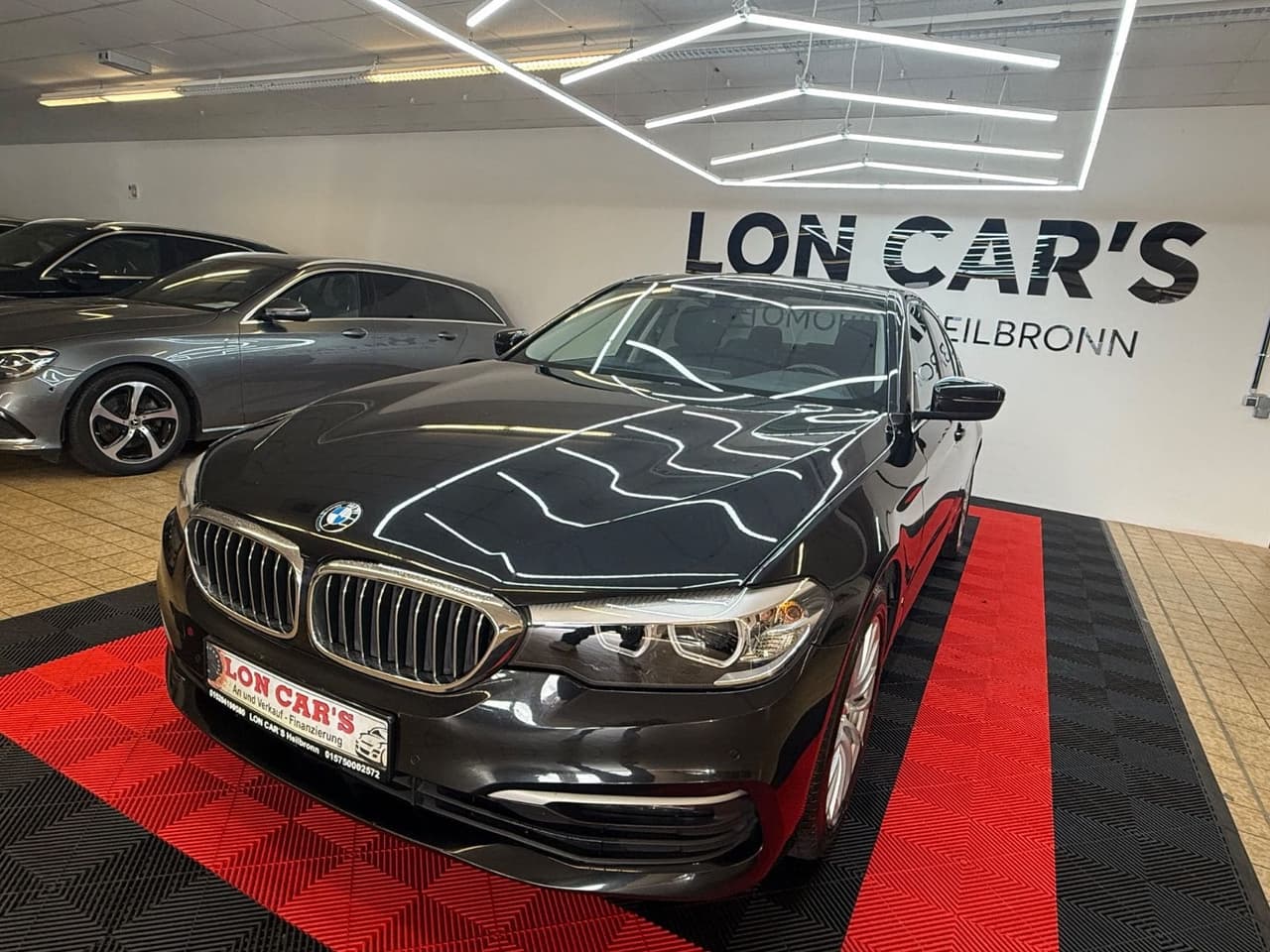 BMW 520 5 Limousine 520 d/Navi/LED/Kamera/Totw/TOP — slika 1