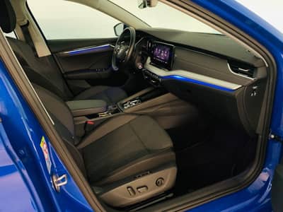 Skoda Octavia Combi First Edition°HEAD-UP°LED°SHZ° — slika 12