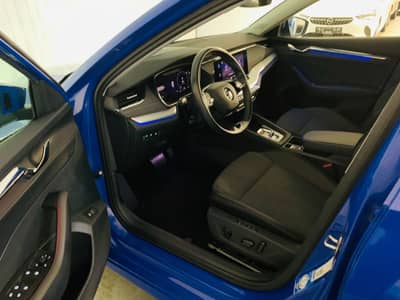 Skoda Octavia Combi First Edition°HEAD-UP°LED°SHZ° — slika 10