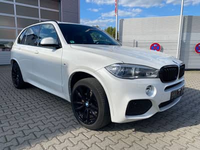 BMW X5 xDrive 30 d LAGERSCHADEN/bedingt fahrbereit — slika 2
