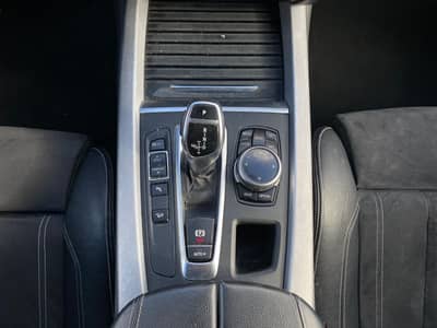 BMW X5 xDrive 30 d LAGERSCHADEN/bedingt fahrbereit — slika 10