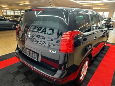 Peugeot 5008 2.0 Family plus HDi FAP 150 — slika 8