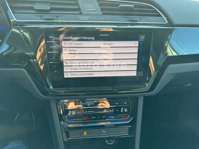 Volkswagen Touran 2.0 TDI*DSG*7x SITZ*PAN*VIRTU*NAVI*KAMERA — slika 17