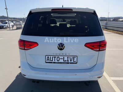 Volkswagen Touran 2.0 TDI*DSG*7x SITZ*PAN*VIRTU*NAVI*KAMERA — slika 4