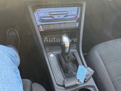 Volkswagen Touran 2.0 TDI*DSG*7x SITZ*PAN*VIRTU*NAVI*KAMERA — slika 14