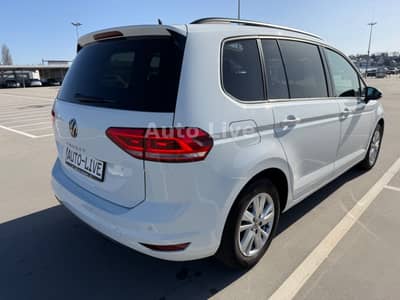 Volkswagen Touran 2.0 TDI*DSG*7x SITZ*PAN*VIRTU*NAVI*KAMERA — slika 5