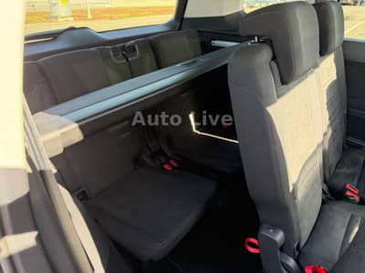 Volkswagen Touran 2.0 TDI*DSG*7x SITZ*PAN*VIRTU*NAVI*KAMERA — slika 10
