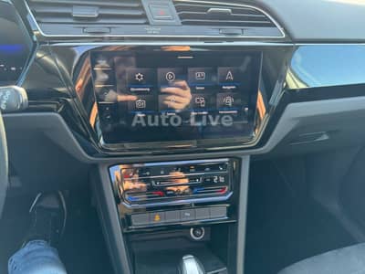 Volkswagen Touran 2.0 TDI*DSG*7x SITZ*PAN*VIRTU*NAVI*KAMERA — slika 15