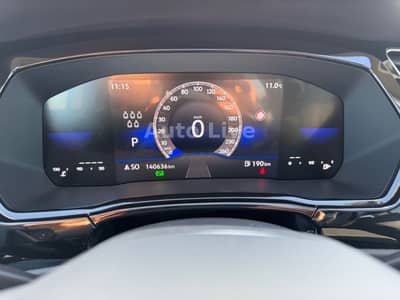 Volkswagen Touran 2.0 TDI*DSG*7x SITZ*PAN*VIRTU*NAVI*KAMERA — slika 8