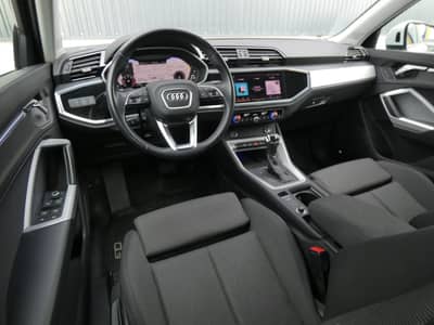 Audi Q3 40 TDI Quattro LED Virtual ACC STHZG Kamera — slika 3