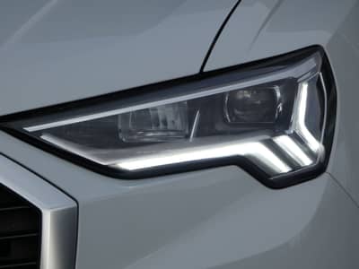Audi Q3 40 TDI Quattro LED Virtual ACC STHZG Kamera — slika 26