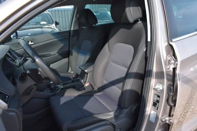Hyundai TUCSON Tucson Style 2WD Panorama Dach Bluetooth Schaltr — slika 11