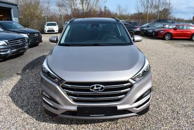 Hyundai TUCSON Tucson Style 2WD Panorama Dach Bluetooth Schaltr — slika 5