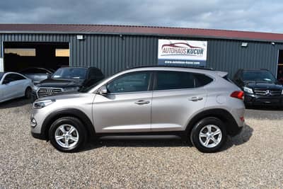 Hyundai TUCSON Tucson Style 2WD Panorama Dach Bluetooth Schaltr — slika 7