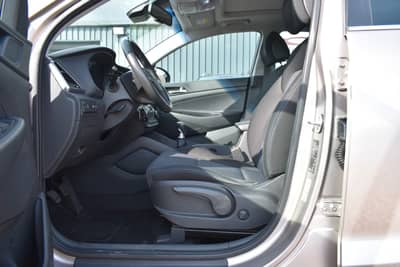 Hyundai TUCSON Tucson Style 2WD Panorama Dach Bluetooth Schaltr — slika 9