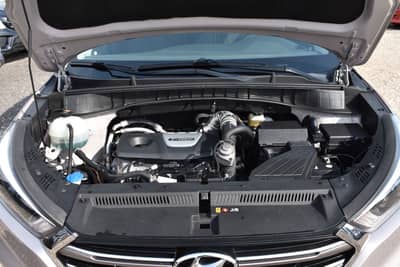 Hyundai TUCSON Tucson Style 2WD Panorama Dach Bluetooth Schaltr — slika 36