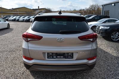 Hyundai TUCSON Tucson Style 2WD Panorama Dach Bluetooth Schaltr — slika 6
