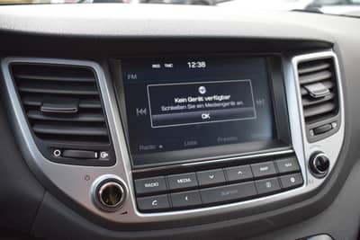 Hyundai TUCSON Tucson Style 2WD Panorama Dach Bluetooth Schaltr — slika 25