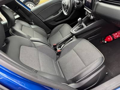 Renault Clio V Intens — slika 9