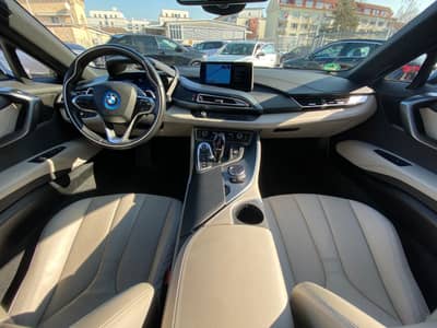 BMW i8 Coupe Pure Impulse Harman-Kardon/HuD/360°/LED — slika 11