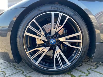 BMW i8 Coupe Pure Impulse Harman-Kardon/HuD/360°/LED — slika 18
