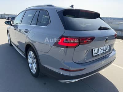 Volkswagen Golf 2.0 TDI DSG 4M*ALLTRACK*PANO*VIRTU*IQ*AHK!! — slika 3