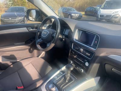 Audi Q5 2.0 TDI 140 kW quattro Keyless Side Assist — slika 8