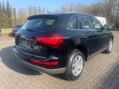 Audi Q5 2.0 TDI 140 kW quattro Keyless Side Assist — slika 11