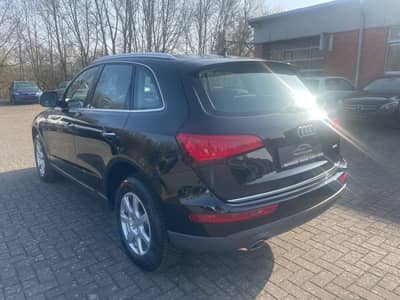 Audi Q5 2.0 TDI 140 kW quattro Keyless Side Assist — slika 10