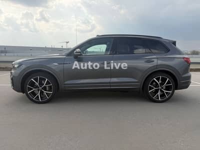 Volkswagen Touareg 3.0 TSI*R LINE*BlackS*PAN*MATRI*LUFT*VOL — slika 2