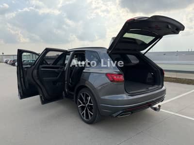 Volkswagen Touareg 3.0 TSI*R LINE*BlackS*PAN*MATRI*LUFT*VOL — slika 32