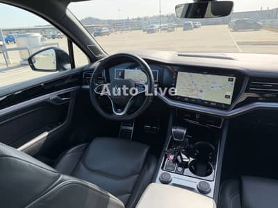 Volkswagen Touareg 3.0 TDI*R LINE*BlackS*PAN*MATRI*LUFT*VOL — slika 13