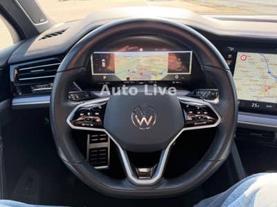 Volkswagen Touareg 3.0 TDI*R LINE*BlackS*PAN*MATRI*LUFT*VOL — slika 8