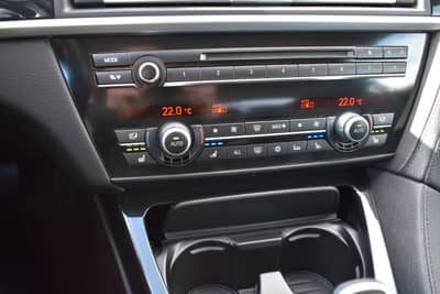 BMW 640 i Coupe Schwarz Schwarz — slika 24