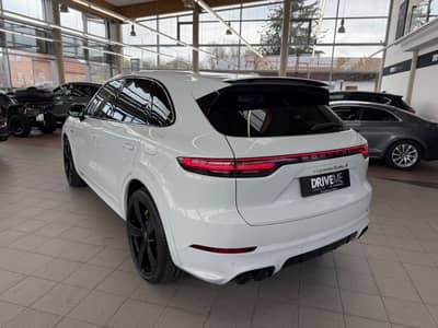 Porsche Cayenne Turbo SE Matrix ACC Pano 360KAM VOLL — slika 7