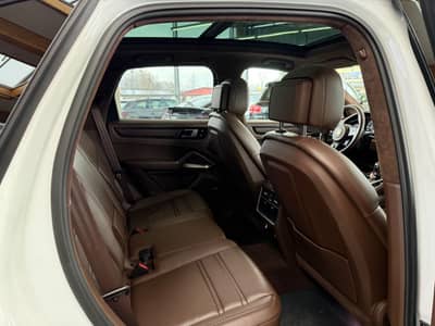 Porsche Cayenne Turbo SE Matrix ACC Pano 360KAM VOLL — slika 26