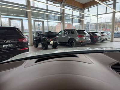 Porsche Cayenne Turbo SE Matrix ACC Pano 360KAM VOLL — slika 18