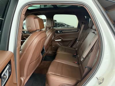Porsche Cayenne Turbo SE Matrix ACC Pano 360KAM VOLL — slika 23