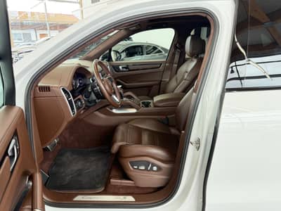 Porsche Cayenne Turbo SE Matrix ACC Pano 360KAM VOLL — slika 14