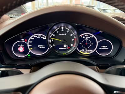 Porsche Cayenne Turbo SE Matrix ACC Pano 360KAM VOLL — slika 19