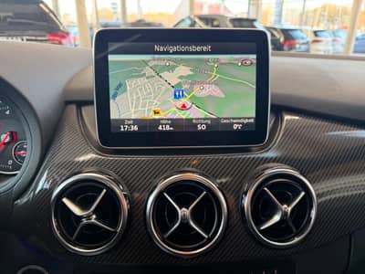 Mercedes-Benz B 220 CDI AMG Line PANO LED KAM Standheizung — slika 21