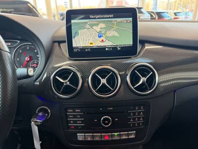 Mercedes-Benz B 220 CDI AMG Line PANO LED KAM Standheizung — slika 20
