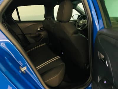 Opel Corsa F GS°KAMERA°LED°SHZ°NAVI° — slika 13