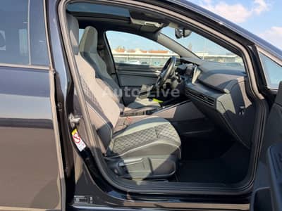 Volkswagen Golf 8 2.0 TDI Var*R LINE*DSG*VIR*PAN*IQ*HEAD-UP — slika 12