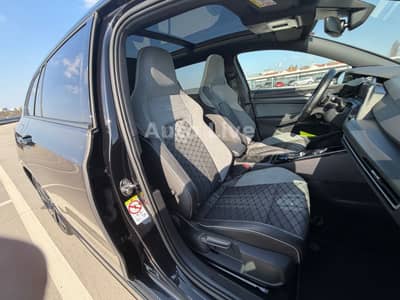 Volkswagen Golf 8 2.0 TDI Var*R LINE*DSG*VIR*PAN*IQ*HEAD-UP — slika 20