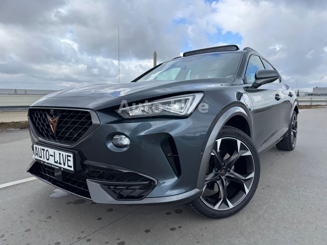 Cupra Formentor1.4 e-HYBRID*DSG*VIR*PAN*LED*KAMERA*360 — slika 1