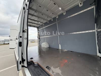 Volkswagen Crafter 35TDI*MAXI-HOCH-LANG*KLIMA*TEMPO*KAMERA* — slika 19
